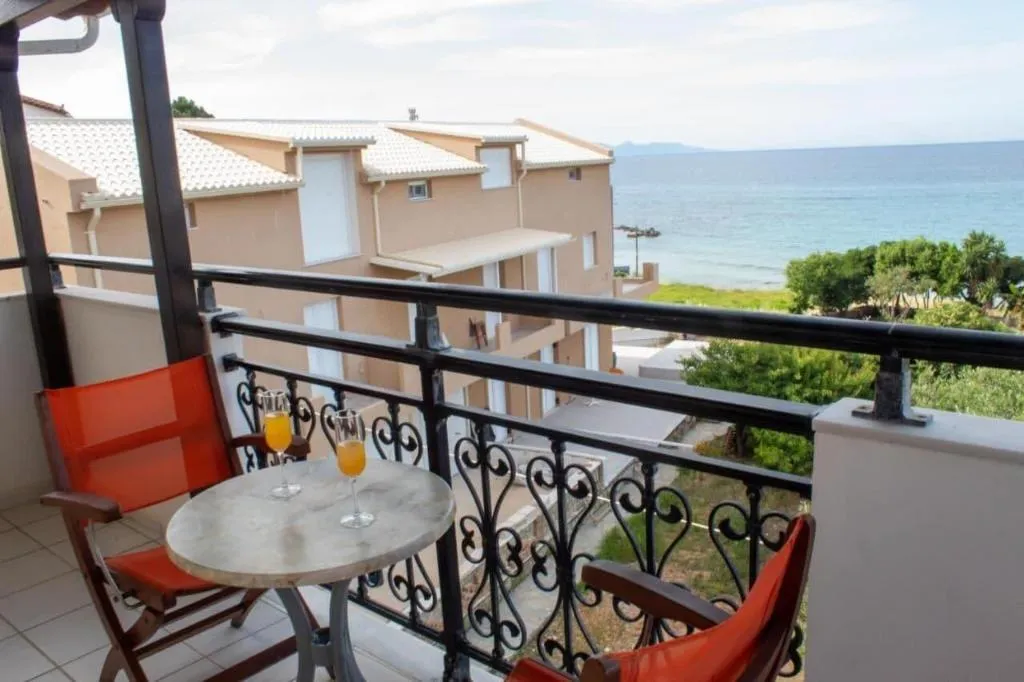 Room, Vaso Alykanas Studios, Zante
