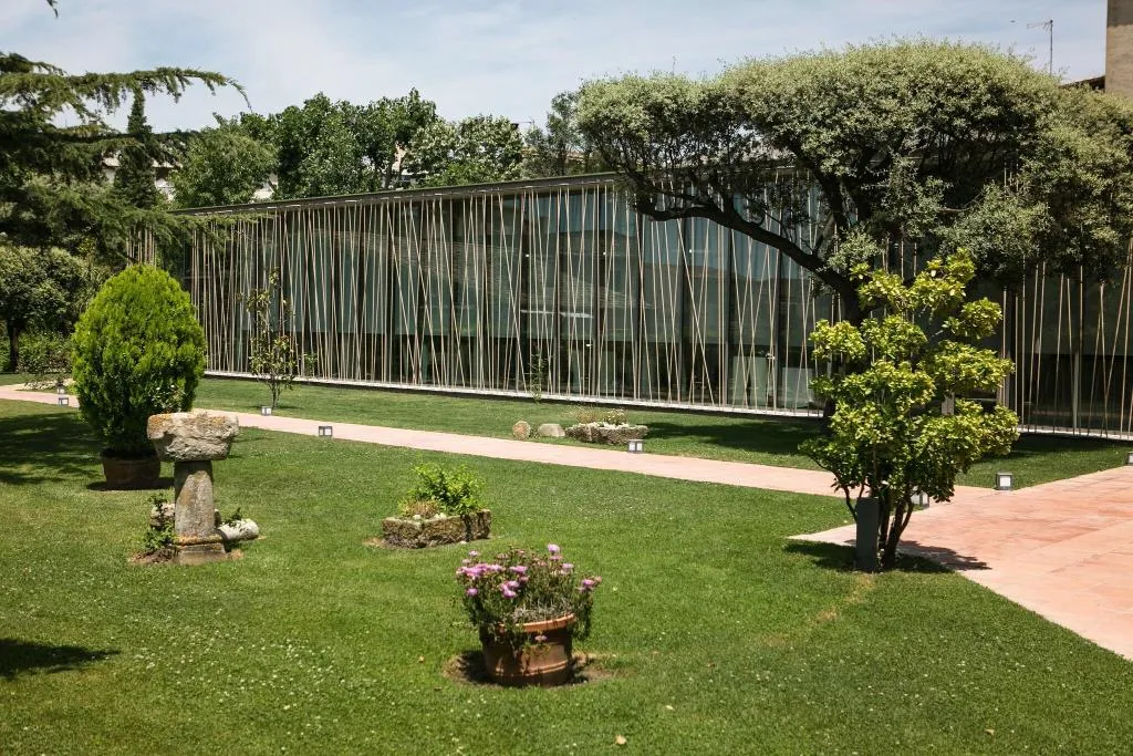 Terrace, Palau lo Mirador, Costa Brava
