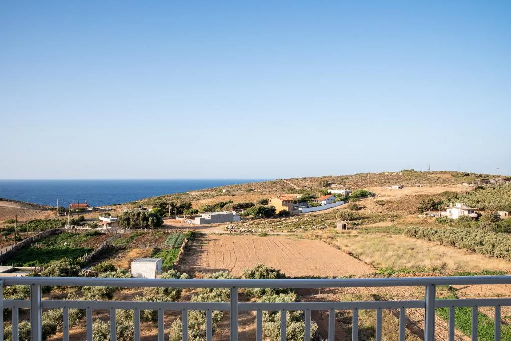 TRIPLE STANDARD Room, Chrissy's Paradise, Crete