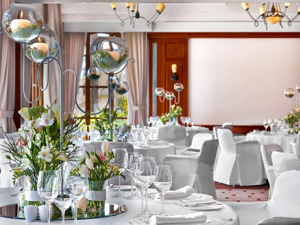 Sports and Entertainment, The St. Regis Mardavall Resort, Majorca