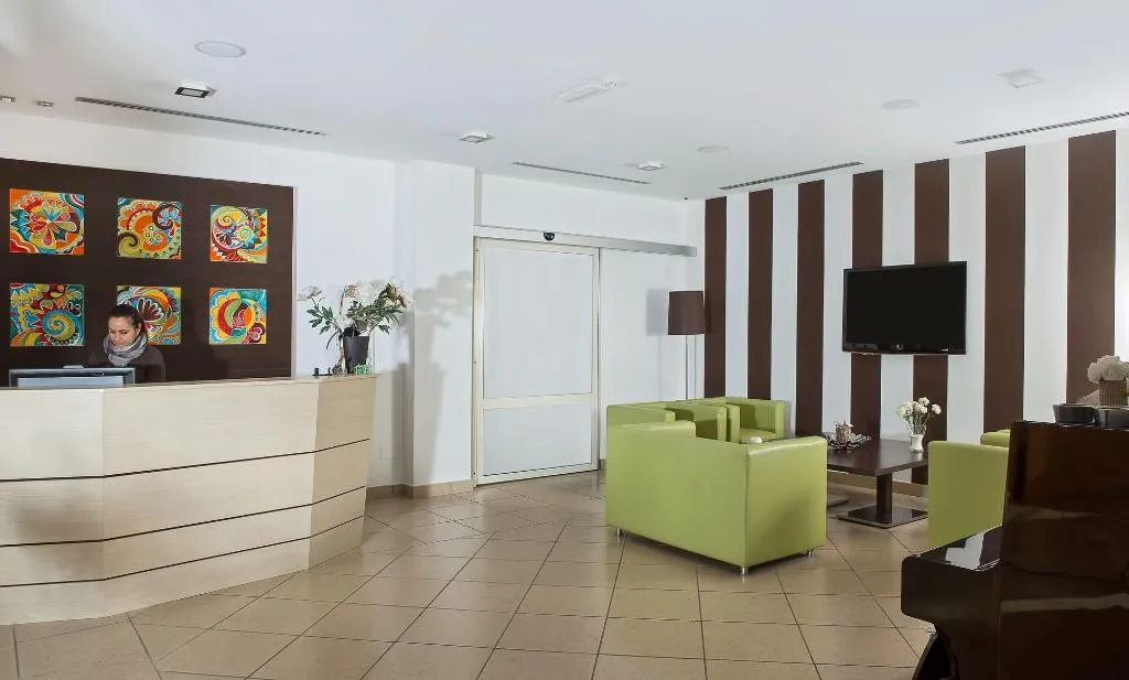 Lobby, Demariahouse, Naples