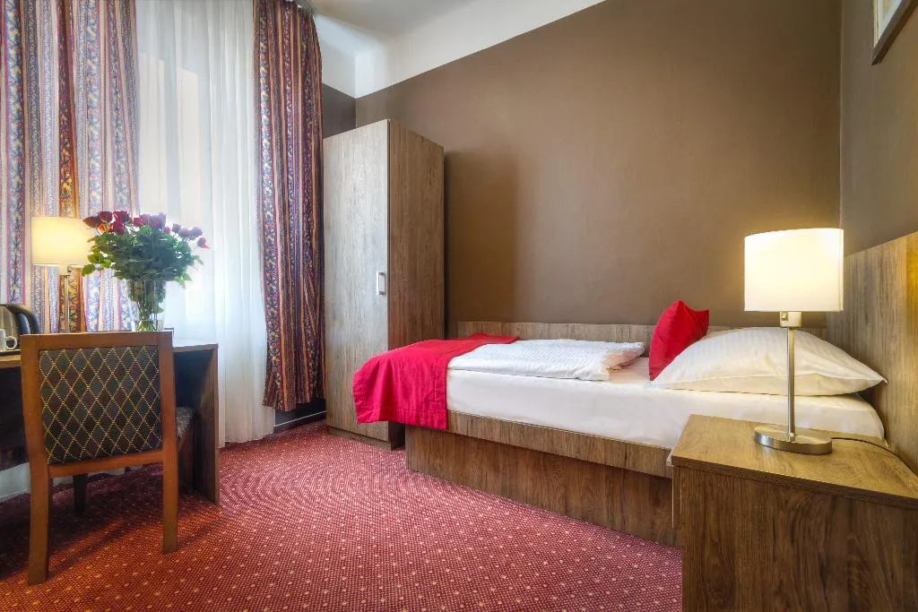 SINGLE STANDARD Room, Harmony, Prague