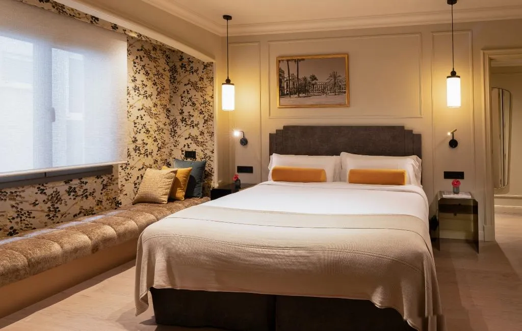 FAMILY ROOM STANDARD Room, El Avenida Palace, Barcelona