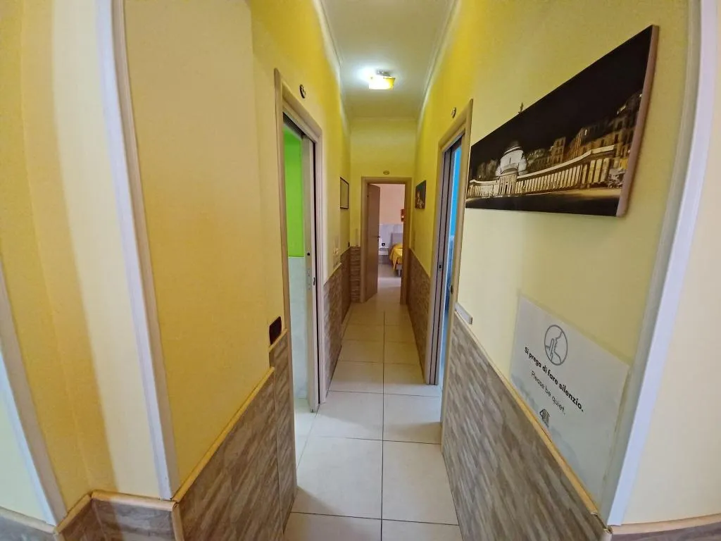 Lobby, B&B Quattro Palazzi Napoli, Naples