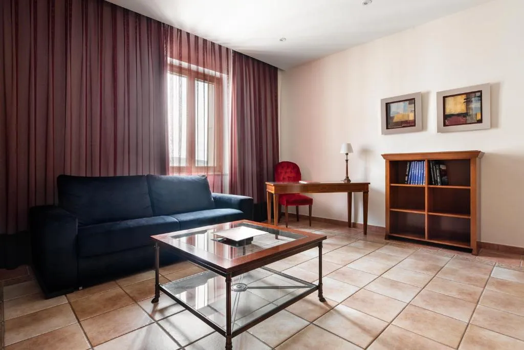 JUNIOR SUITE STANDARD Room, Dorma Alfonso VIII, Madrid