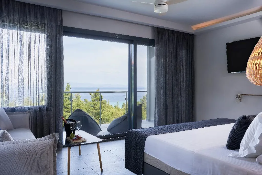 SUITE HONEYMOON Room, Mirabilia boutique hotel, Halkidiki