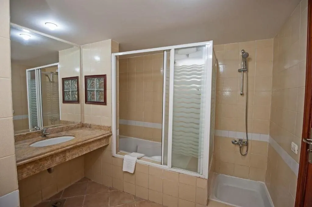 Room, Sun & Sea Hotel And Aqua Park - Hurghada, Red Sea Riviera