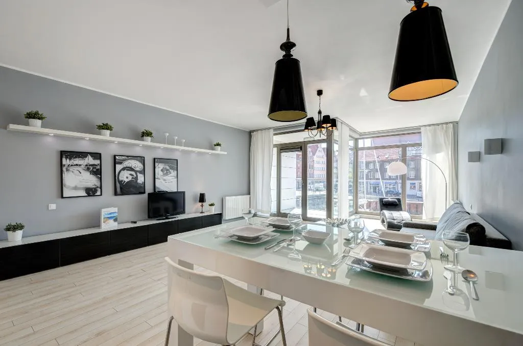 APARTMENT DELUXE ONE BEDROOM Room, Dom & House – Apartmenty Waterlane, Gdansk