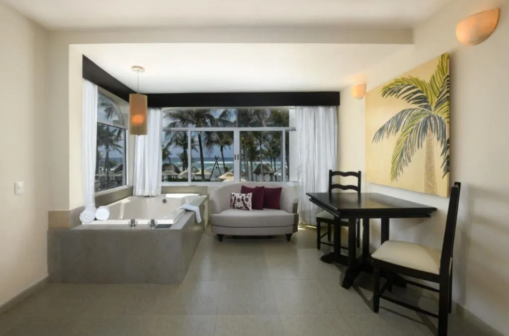 JUNIOR SUITE OCEAN FRONT Room, Hidden Beach Resort Au Naturel Adults Only Al, Cancun Area