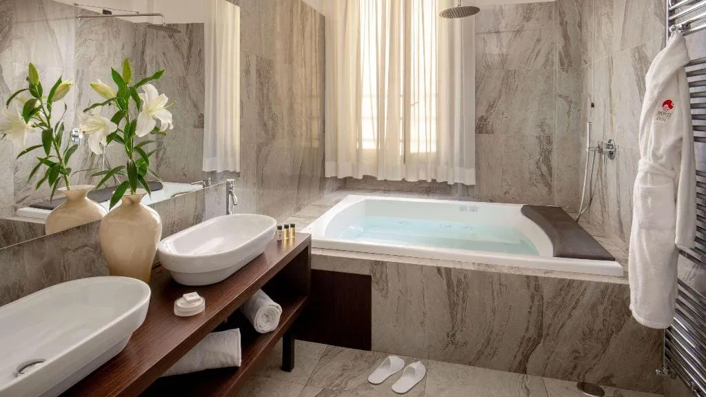 Room, Monti Palace Hotel, Rome