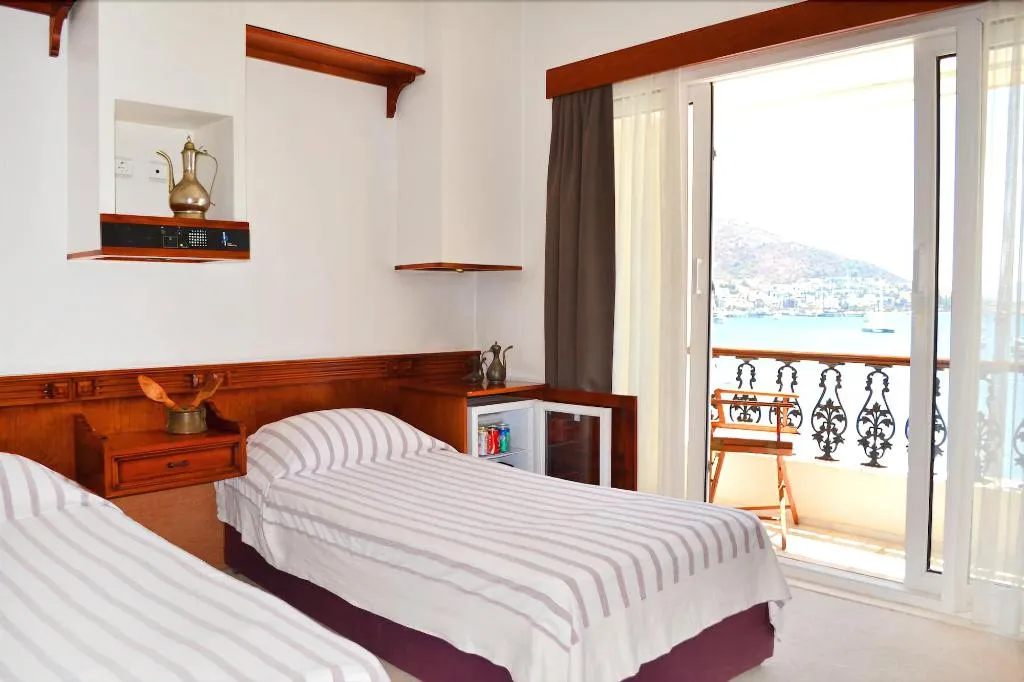 Room, Bac Pansiyon, Dalaman