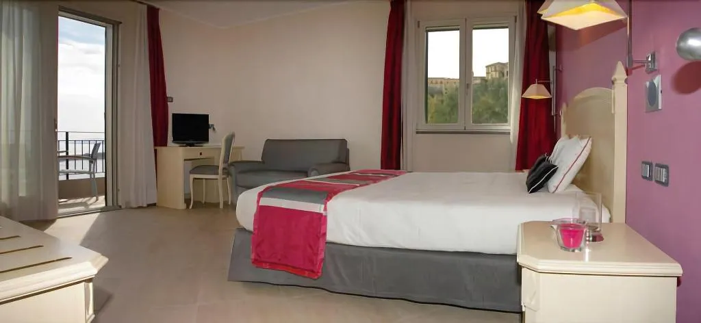 Room, Meridiana, Taormina