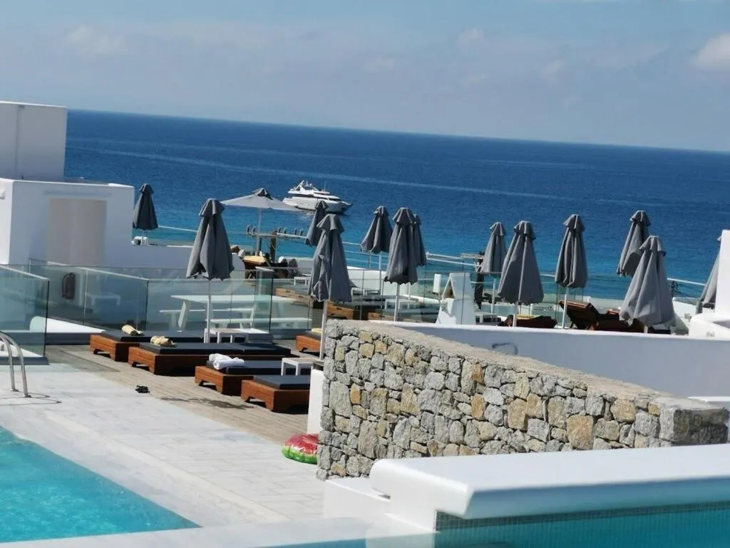General view, The George Hotel, Mykonos