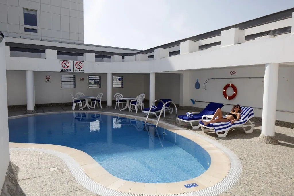 Sports and Entertainment, Avari Hotel Apartments Al Barsha, Dubai