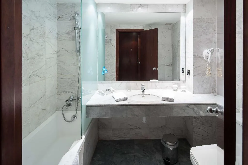 Room, Catalonia Gran Hotel Verdi, Barcelona