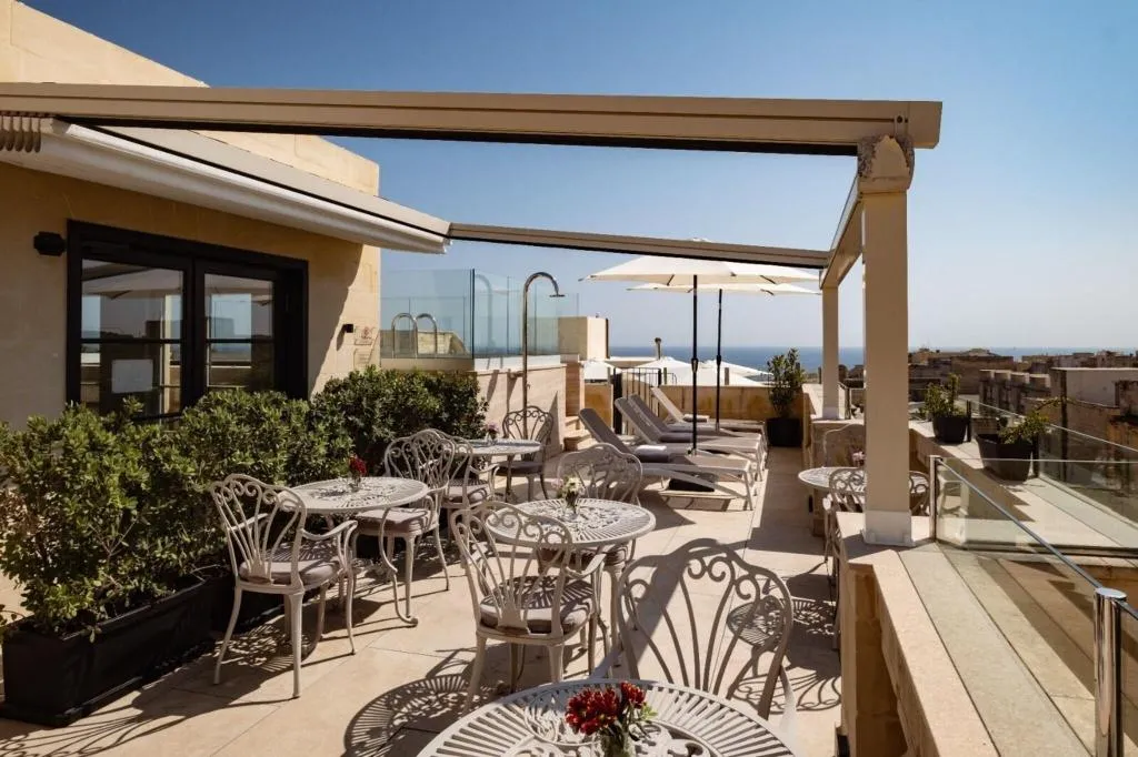 Terrace, Palais Le Brun, Malta
