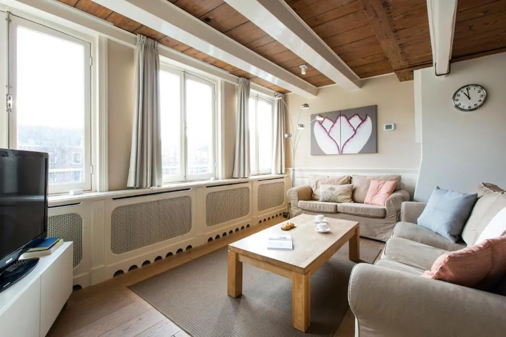 APARTMENT CANAL VIEW Room, Grand Canal Boutique Hotels, Amsterdam