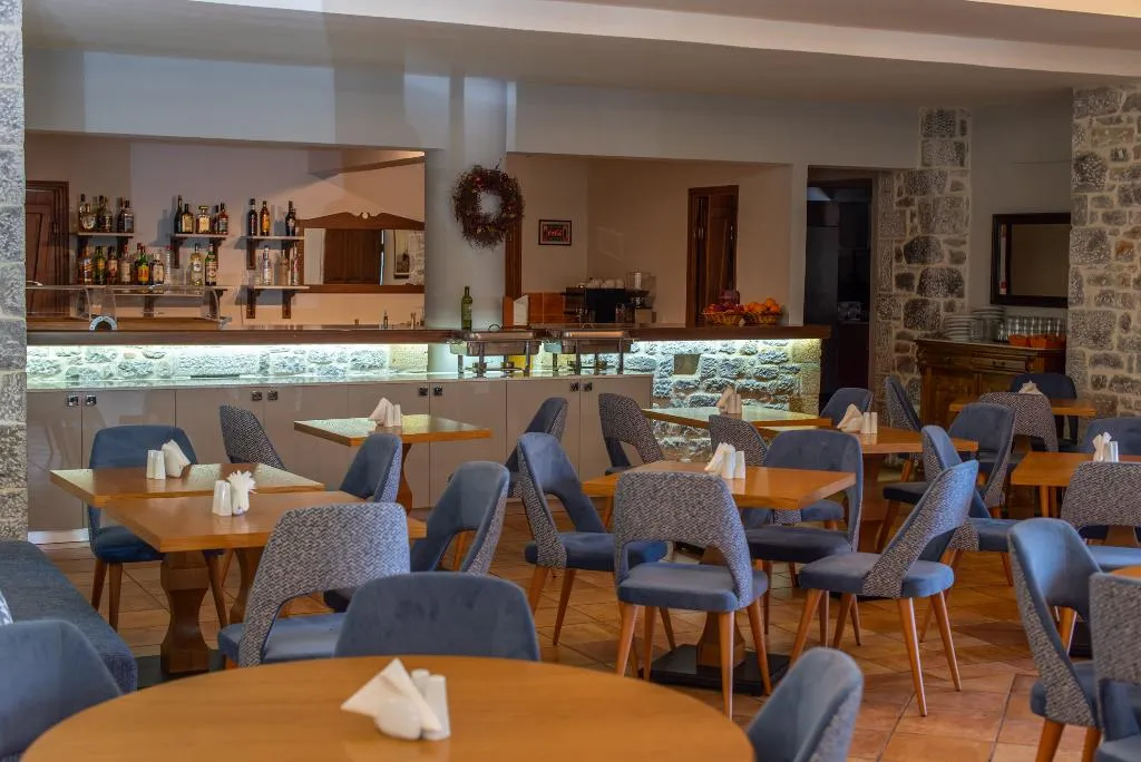 Restaurant, Kastro Maini, Kalamata