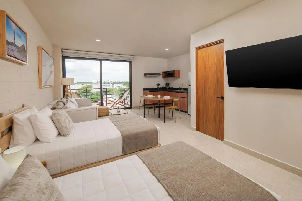 Room, Everglades Suites, Cancun Area