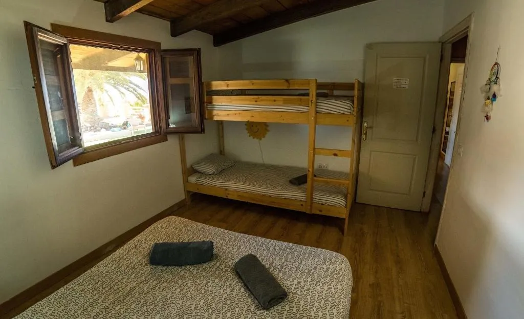 Room, Twin Fin Surf Camp - Hostel, Tenerife