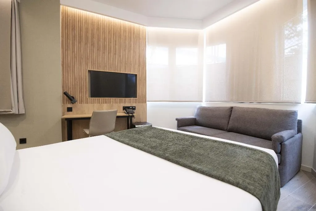 Room, VP Jardin de Tres Cantos, Madrid