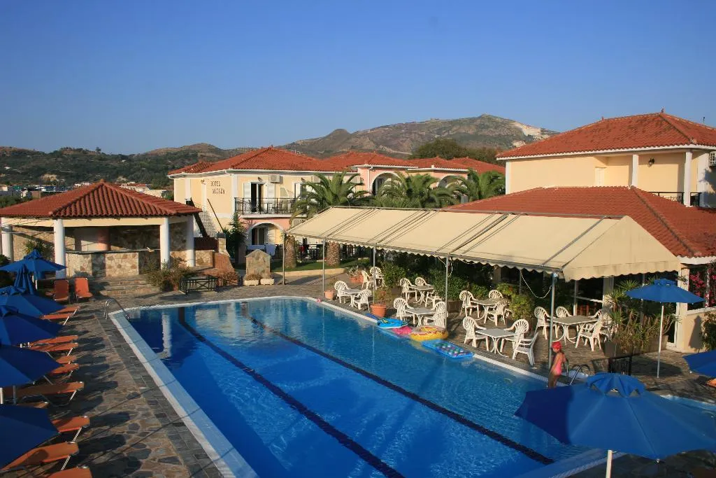 Pool, Metaxa, Zante