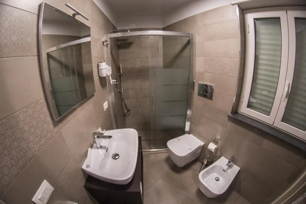 SINGLE STANDARD Room, 8 Room Hotel, Catania