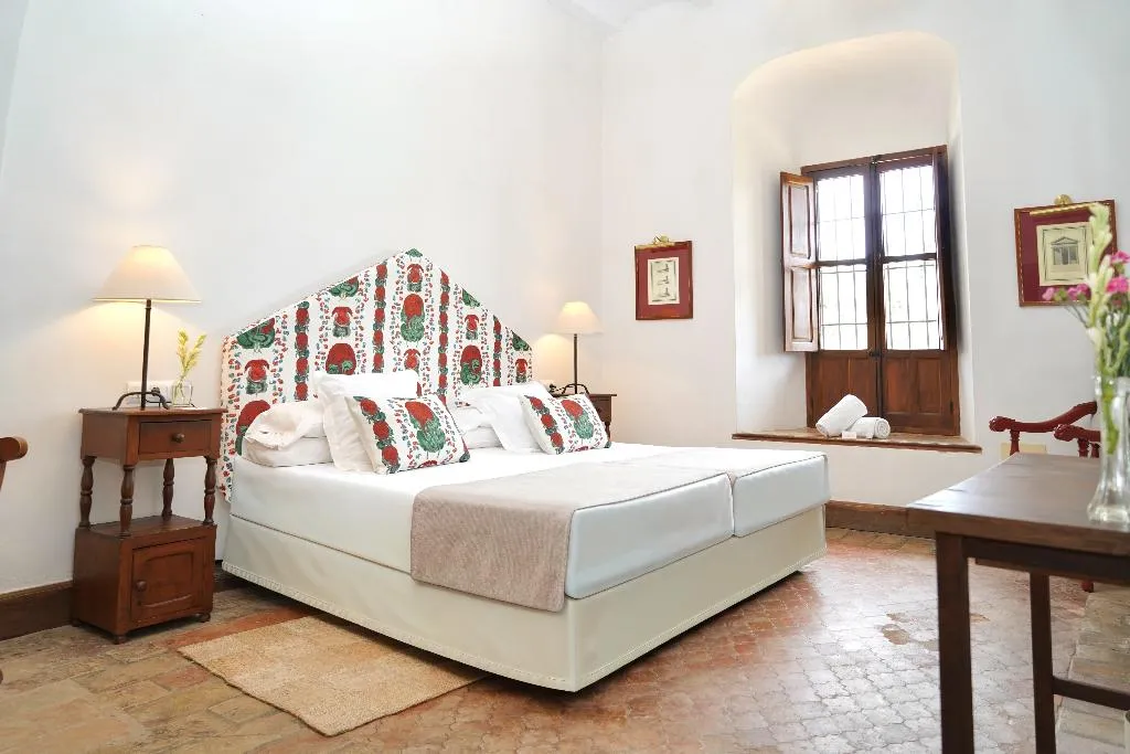 Double or Twin SUPERIOR CITY VIEW Room, Monasterio de San Francisco, Costa Del Sol