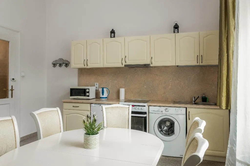 APARTMENT TWO BEDROOMS Room, The Spiski Palace Apartments, Krakow
