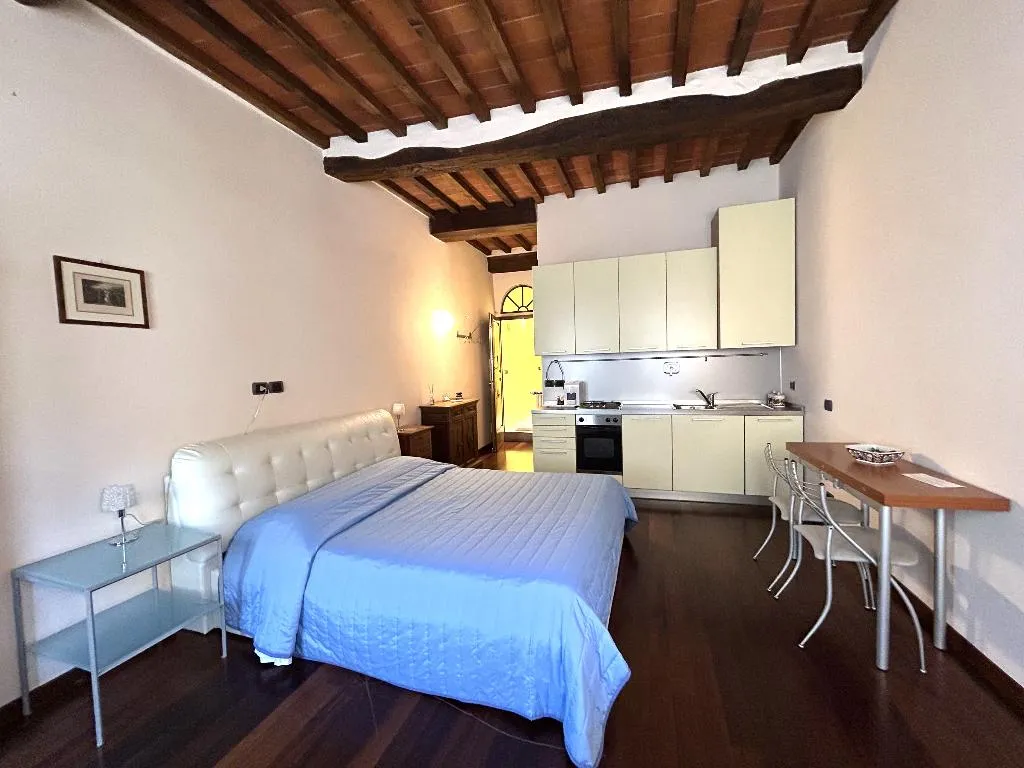 JUNIOR SUITE ONE BED Room, La Corte Del Re, Florence