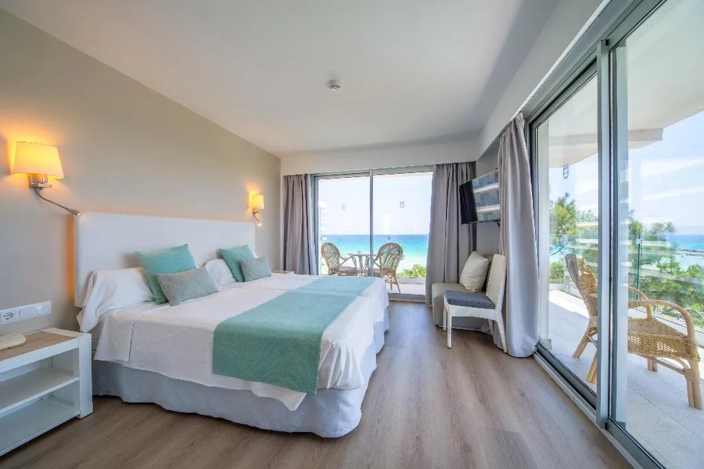 JUNIOR SUITE PREMIUM Room, Playa Esperanza Resort, Majorca