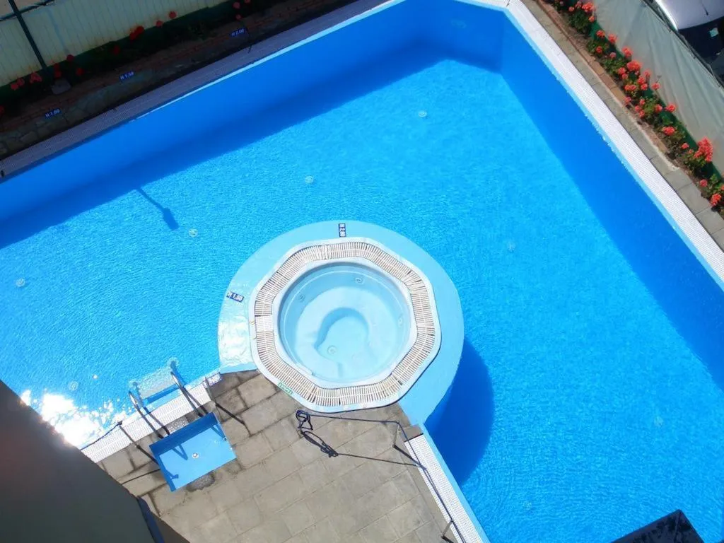 Pool, Hotel La Pergola, Naples