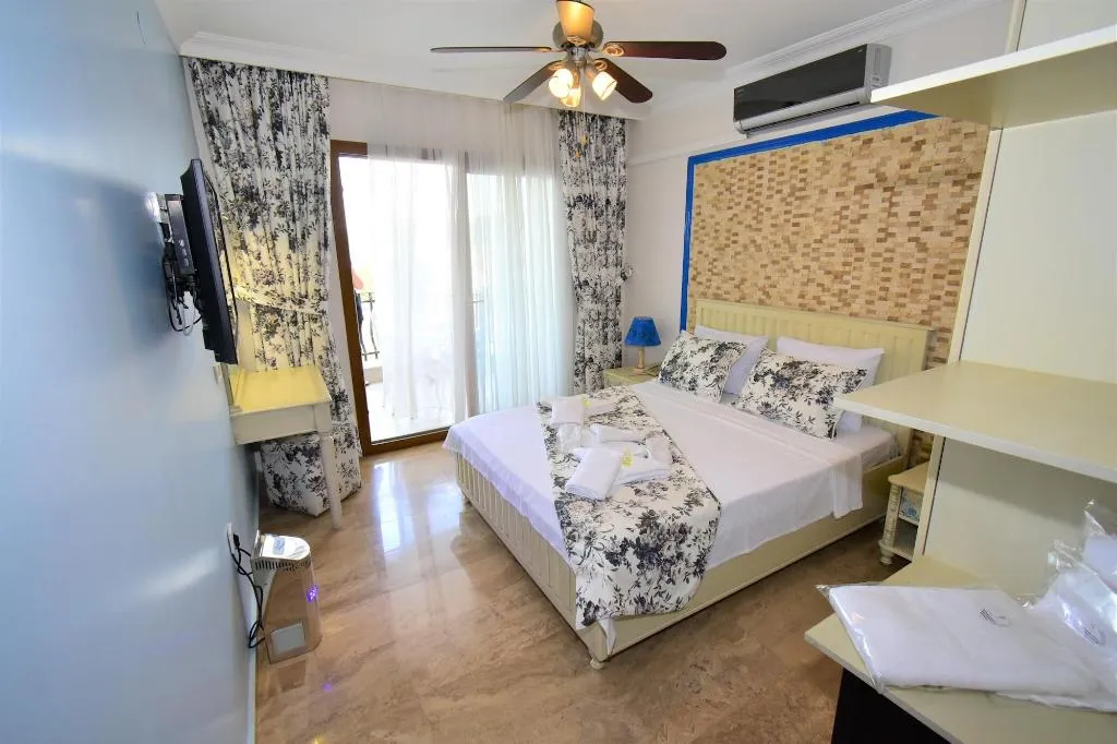 Room, Cunda Paradise Otel, Izmir