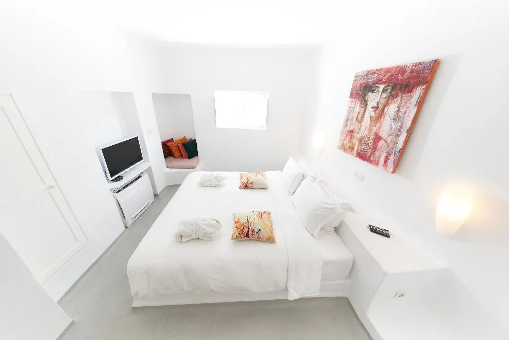 Room, Trieris Villas & Suites, Santorini
