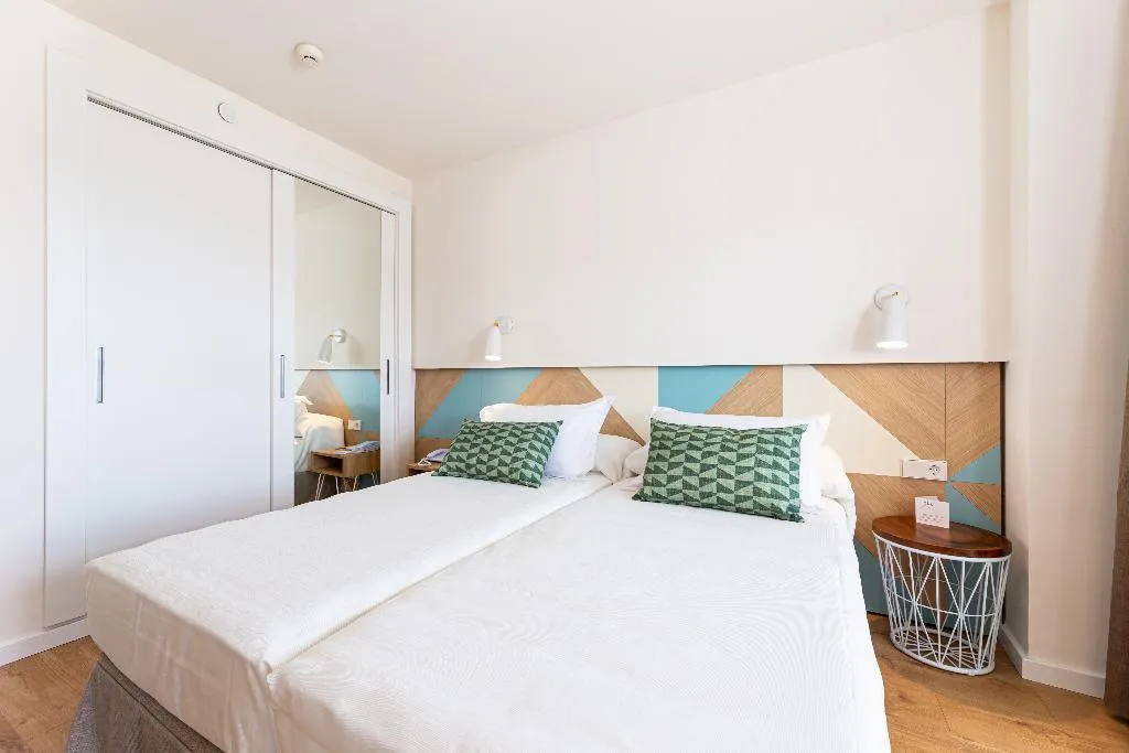 SUITE WITH BALCONY Room, JS Portocolom Suites, Majorca