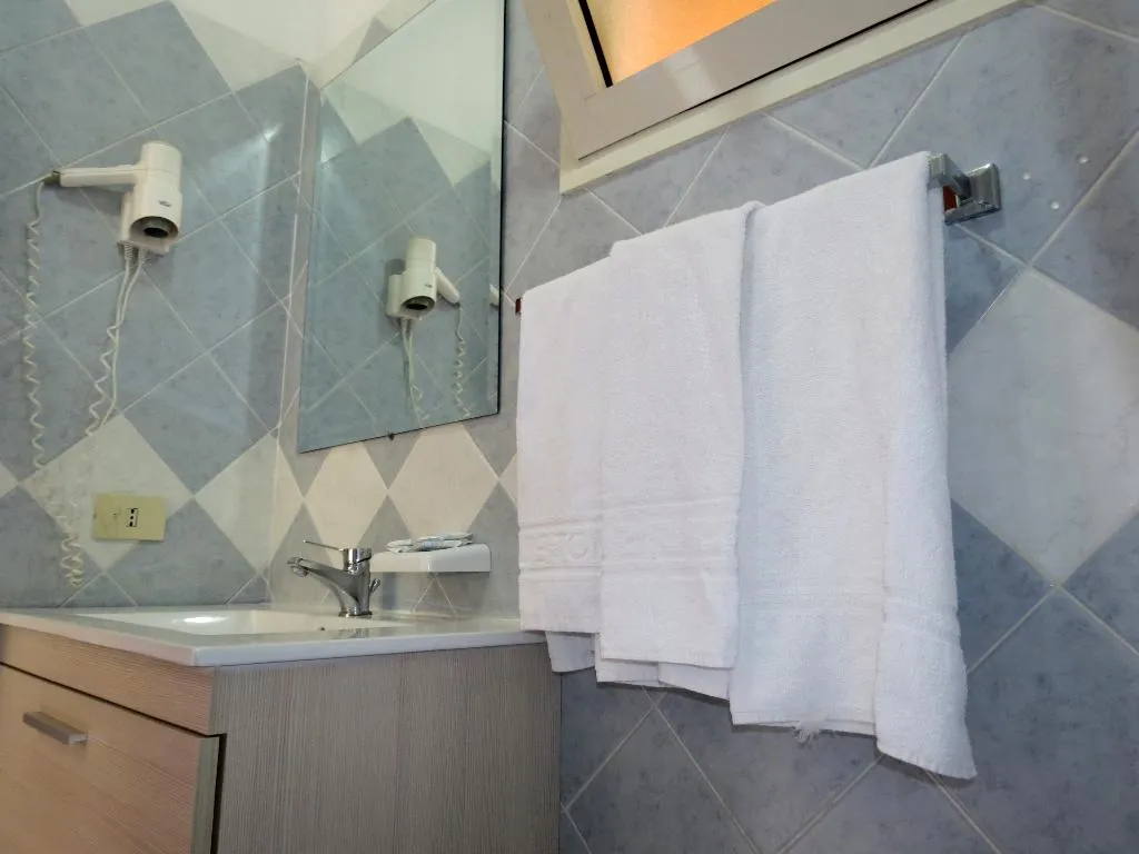 CHALET SEA VIEW CAPACITY 3 Room, Baia Serena, Naples