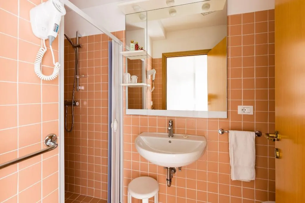 Room, Hotel Cavallino Bianco, Venice