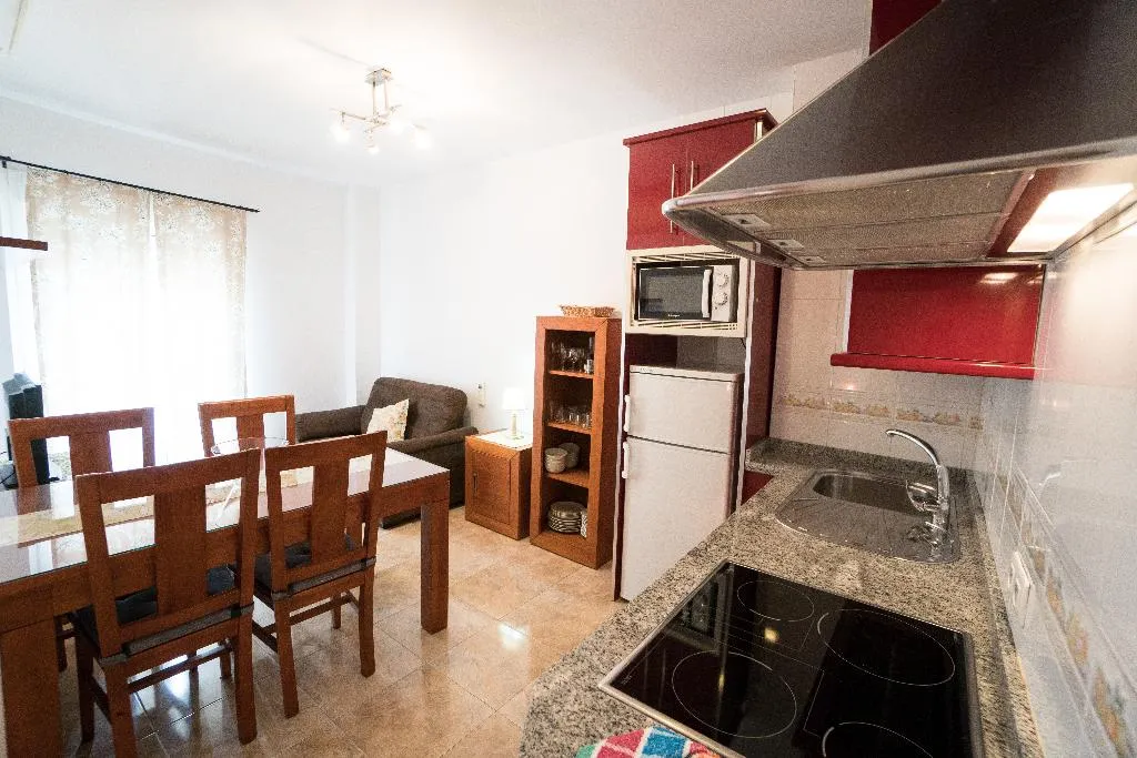 APARTMENT CAPACITY 4 TWO BEDROOMS Room, Apartamentos Turísticos Manuel Martín, Costa Del Sol