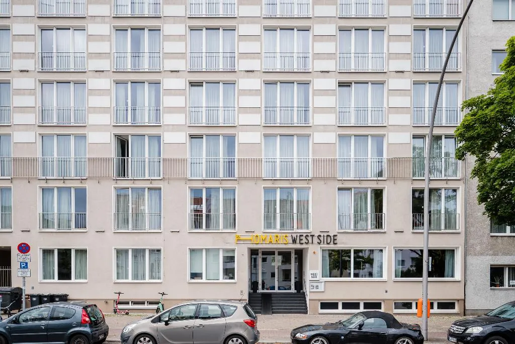 General view, Homaris West Side - Self-Check In, Berlin