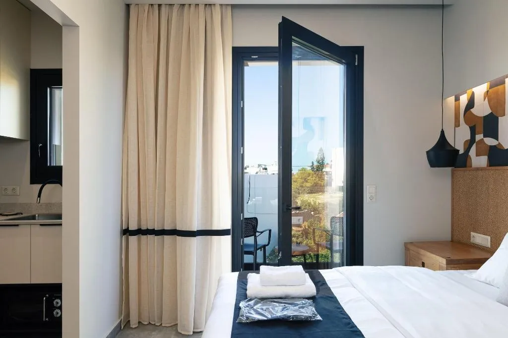 Room, Chapter 02 Gallery Suites, Crete