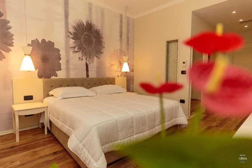 DOUBLE SIDE SEA VIEW Room, Hotel Regina City, Kavaje