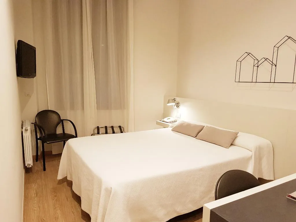 Double or Twin SUPERIOR Room, Peninsular, Costa Brava