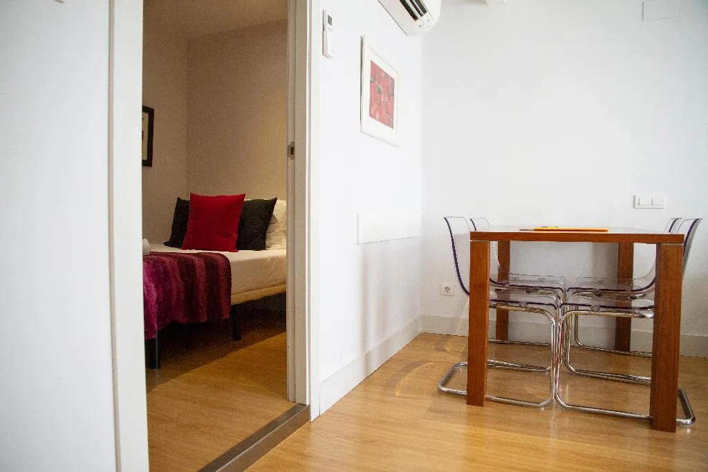 APARTMENT STANDARD Room, Dailyflats Gracia, Barcelona