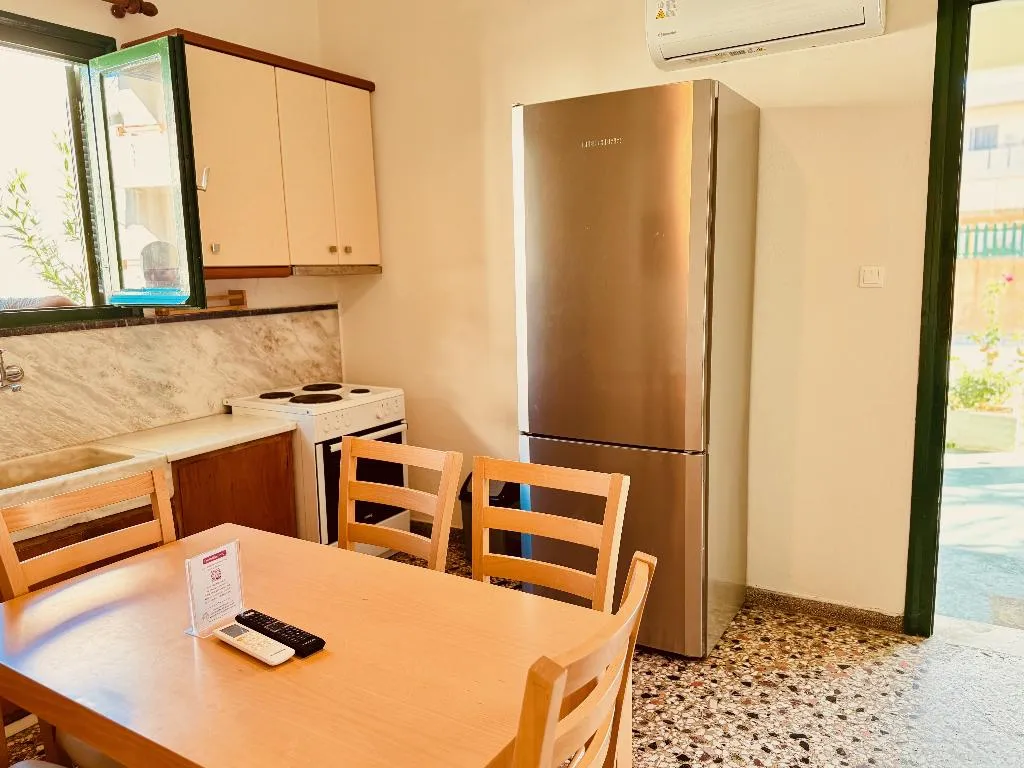HOUSE THREE BEDROOMS Room, Domenica Apartments, Crete