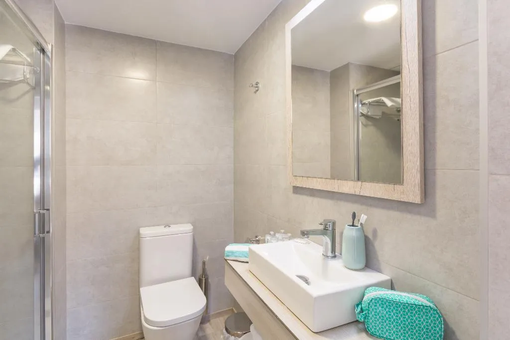 APARTMENT CAPACITY 6 TWO BEDROOMS Room, Pierre & Vacances Estartit Playa, Costa Brava