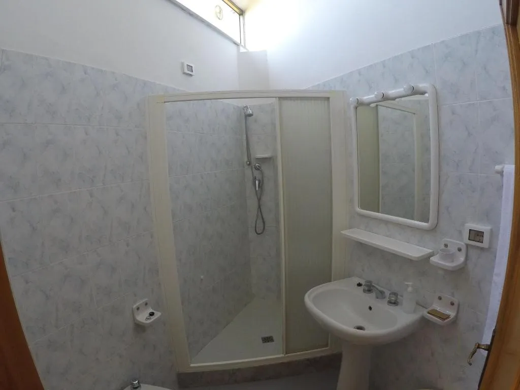 Room, Hotel Nyers, Perugia