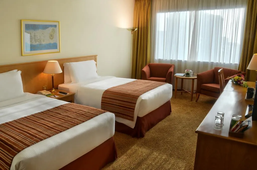 Double or Twin CLASSIC Room, Swiss Belhotel Sharjah, Dubai