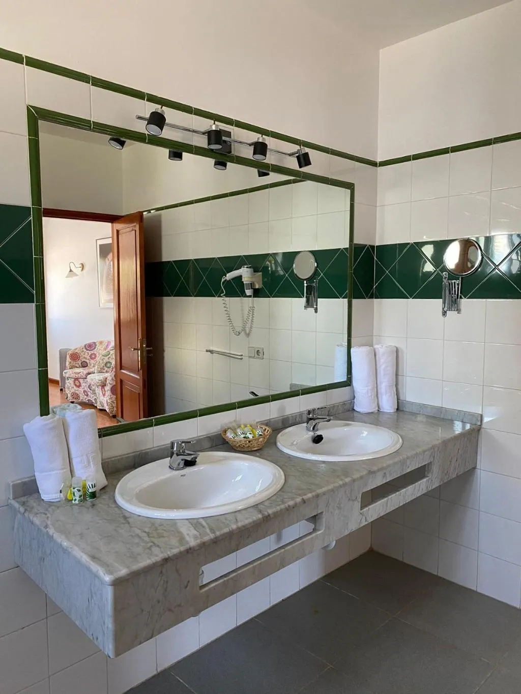 BUNGALOW CAPACITY 6 Room, Finca La Florida, Lanzarote