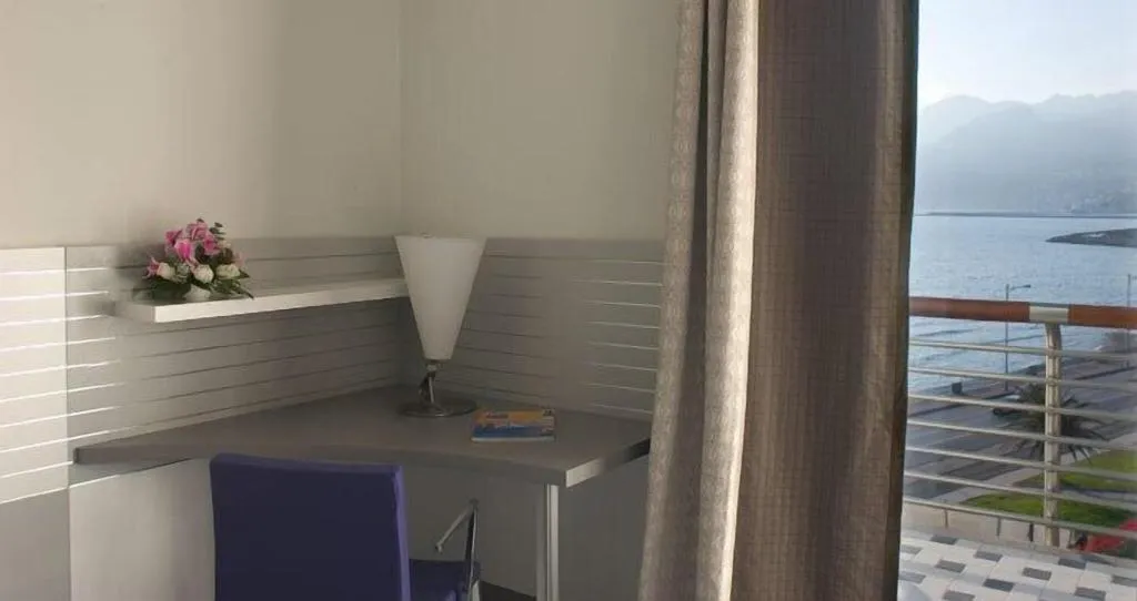 Double or Twin SUPERIOR Room, Grand Hotel Salerno, Naples