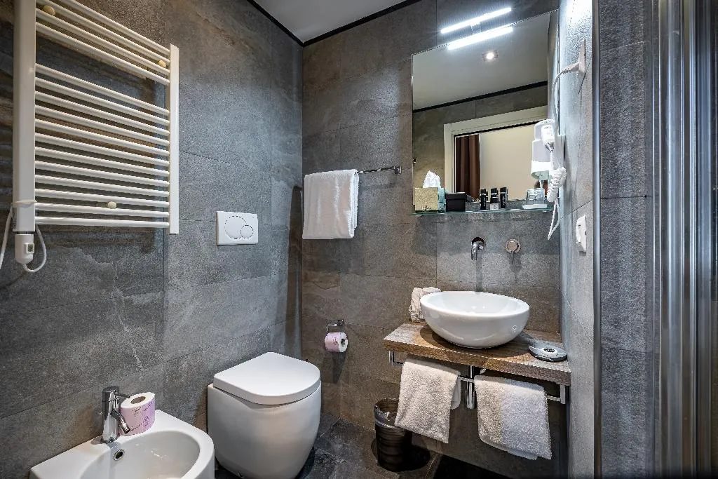 DOUBLE PREMIUM CITY VIEW Room, Palazzo Alfieri, Florence